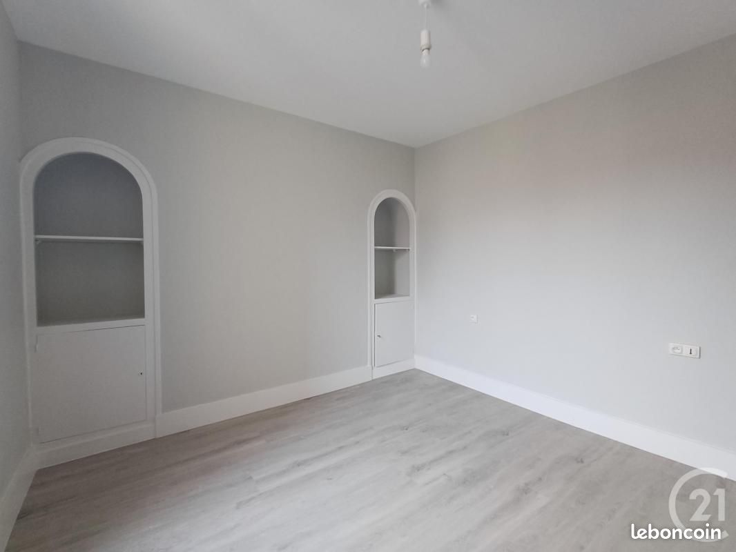 Appartement a louer chatellerault - 2 pièce(s) - 48 m2 - Surfyn