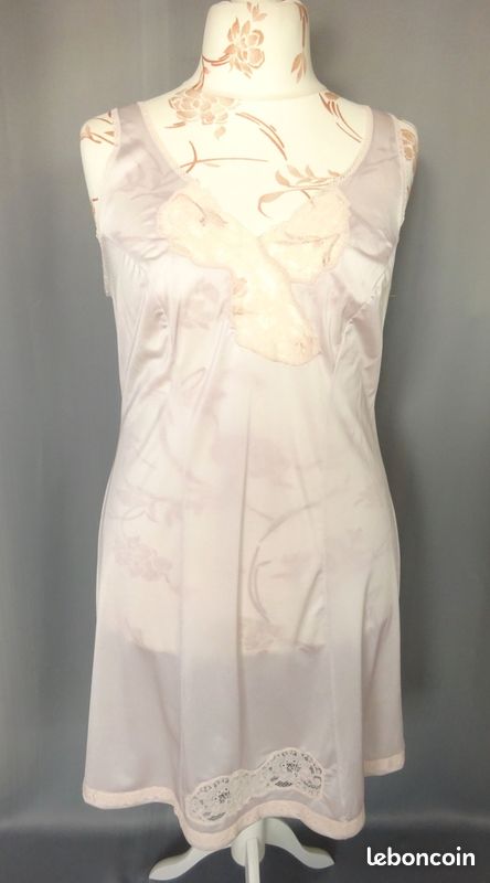 Combinaison Vintage Avec Dentelle - Taille 40/42 (blanc) - Réf VIT9 - Neuf Avec Imperfections - Aisselles 45