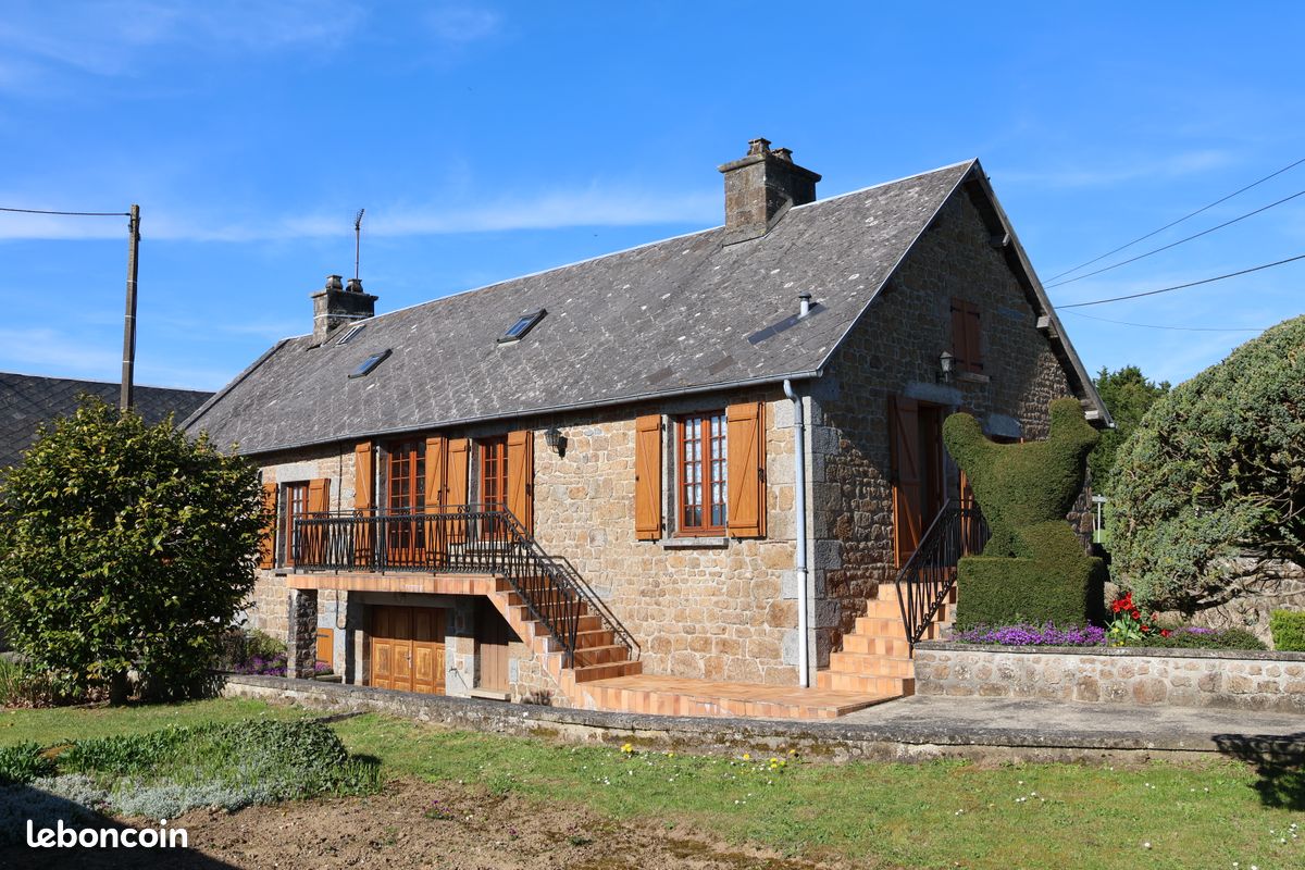 Maison 6 pièces 110 m² · à Rives d'Andaine · 110 m² · 120 000 €
