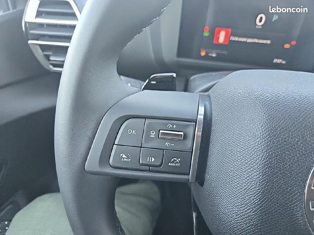 CITROëN C4 X 1.2 hybride 145 max e-dcs6 (image 20)