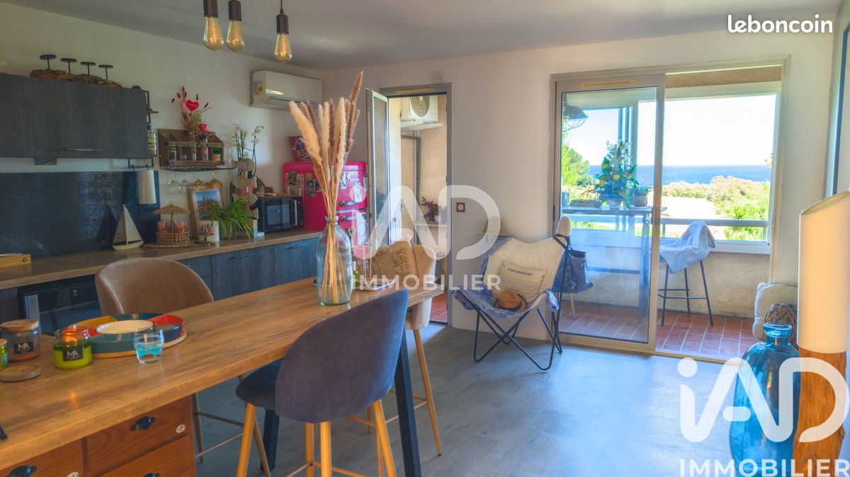 Appartement 2 pièces 41 m² · à Roquebrune-sur-Argens · 41 m² · 300 000 €