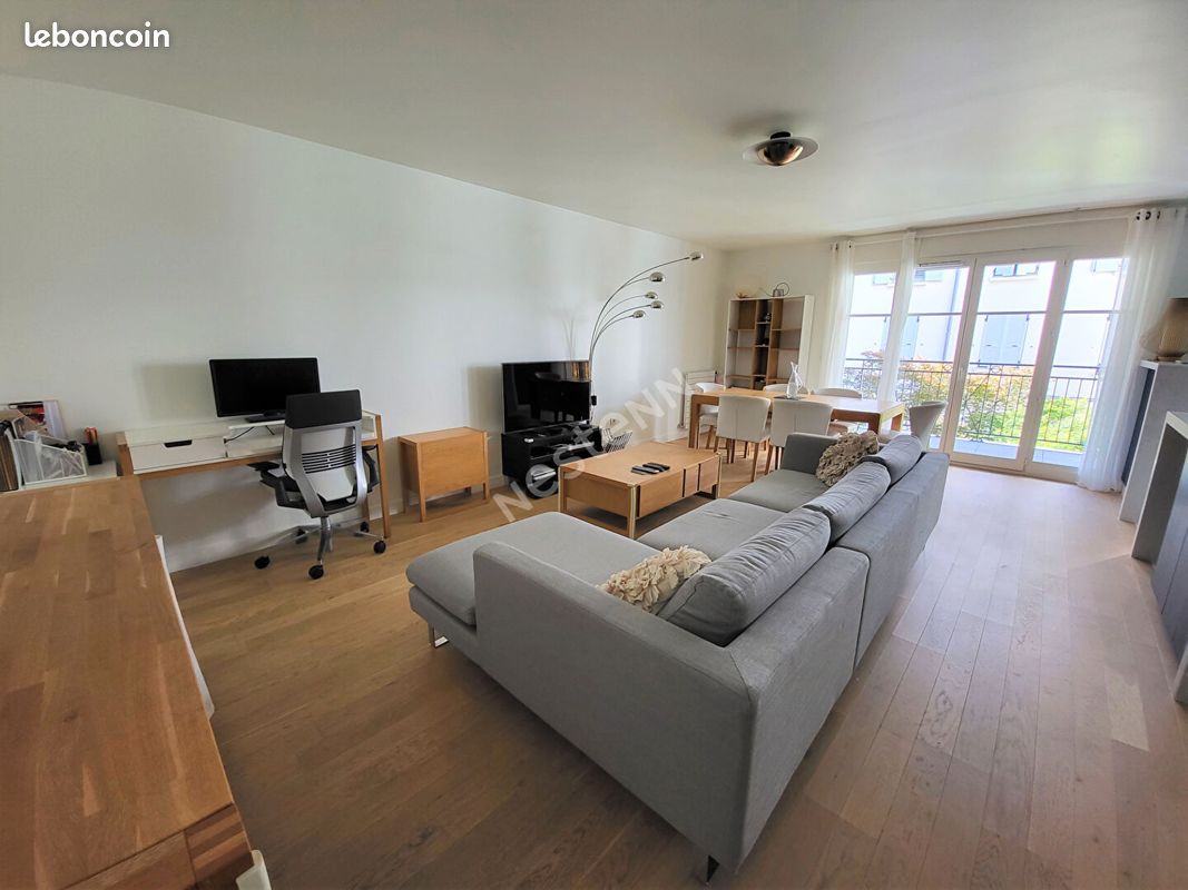 Appartement 4 pièces 93 m² · à Puteaux · 93 m² · 3 030 €/mois