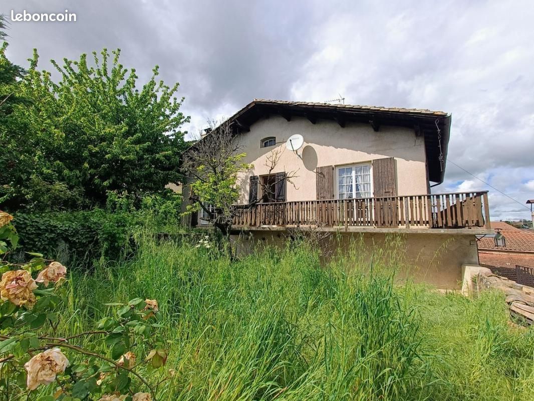 Maison 4 pièces 155 m² · à Roussillon · 155 m² · 139 000 €