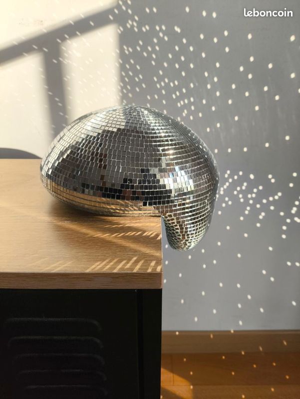 Boule disco design (image 1)