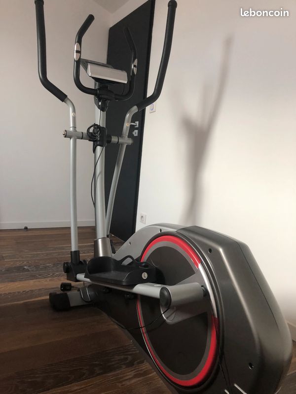 Vélo Elliptique Connecté CARE CE-690 24 programmes CARE Fitness