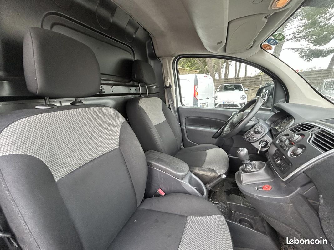 Renault kangoo fourgon 1.5 bluedci 95 extra rlink (image 18)