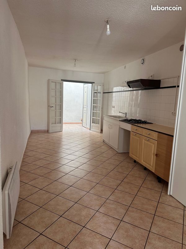 Appartement 3 pièces 77 m² · à Limoux · 77 m² · 570 €/mois