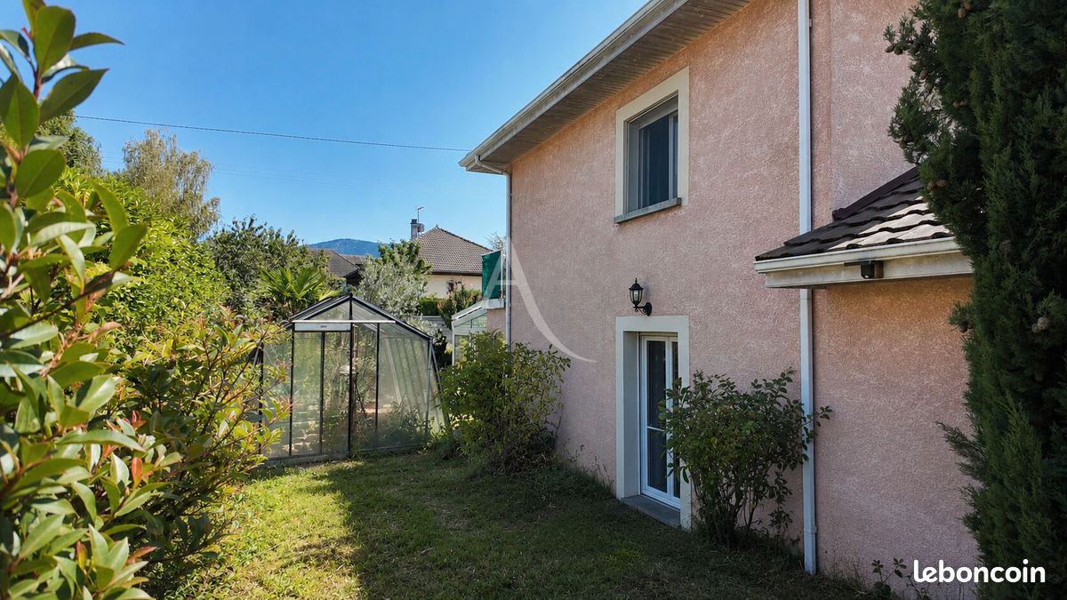 Maison 5 pièces 131 m² · à Veigy-Foncenex · 131 m² · 675 000 €
