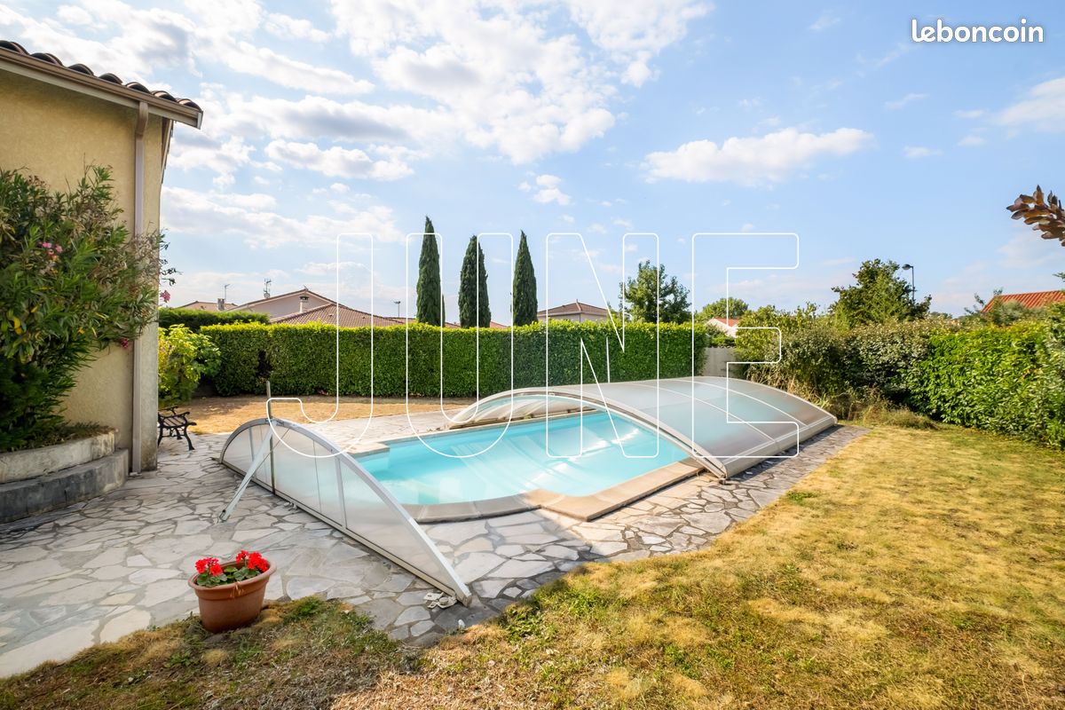 Maison 5 pièces 135 m² · à Saint-Priest · 135 m² · 529 000 €
