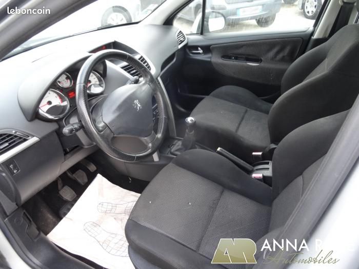 Peugeot 207 1.6 HDI 90 CH (image 5)