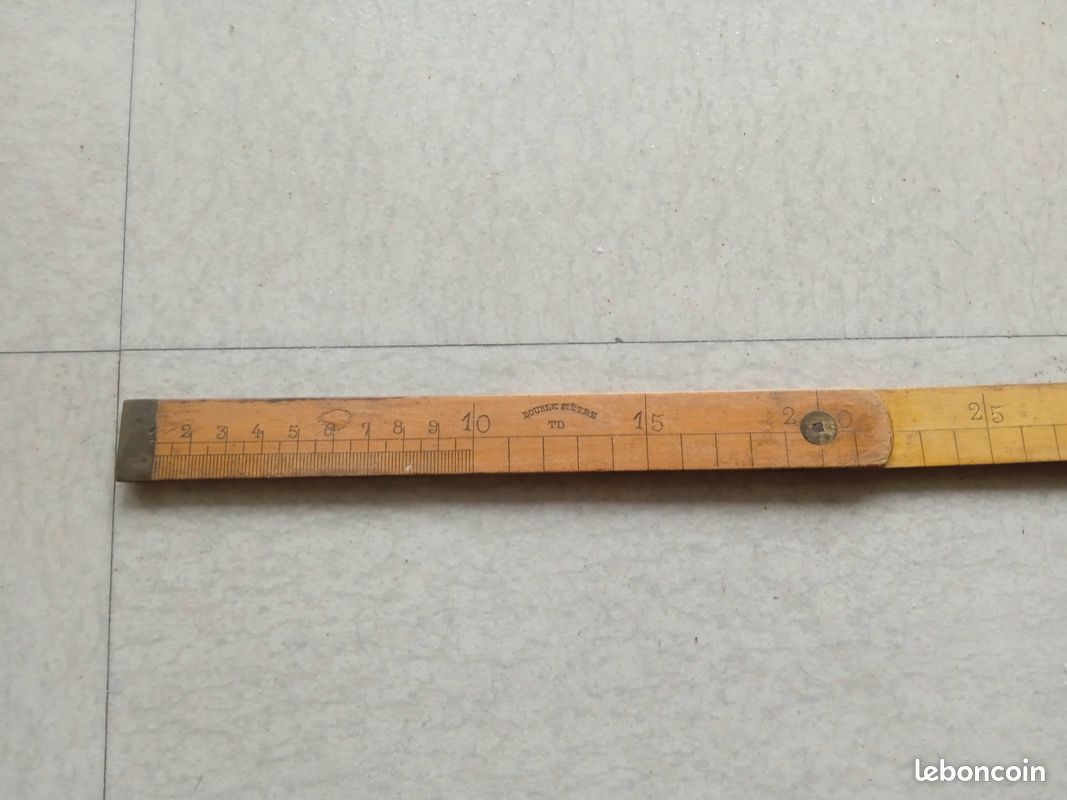 Double mètre pliant en bois (image 3)
