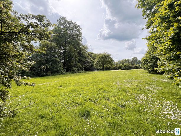 Terrain 1400 m² ISNEAUVILLE