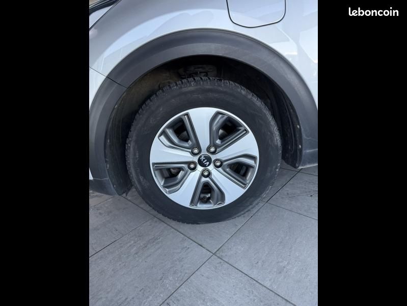 Kia Niro 1.6 GDi 105ch ISG + Plug-In 60.5ch Premium DCT6 Euro6d-T (image 4)
