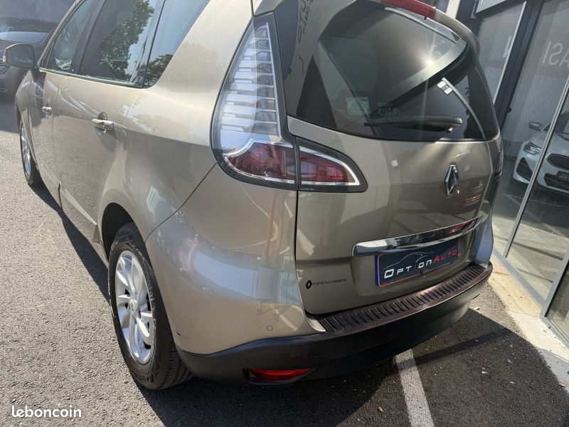 Renault SCENIC III 1.2 TCE 115CH ENERGY (image 10)