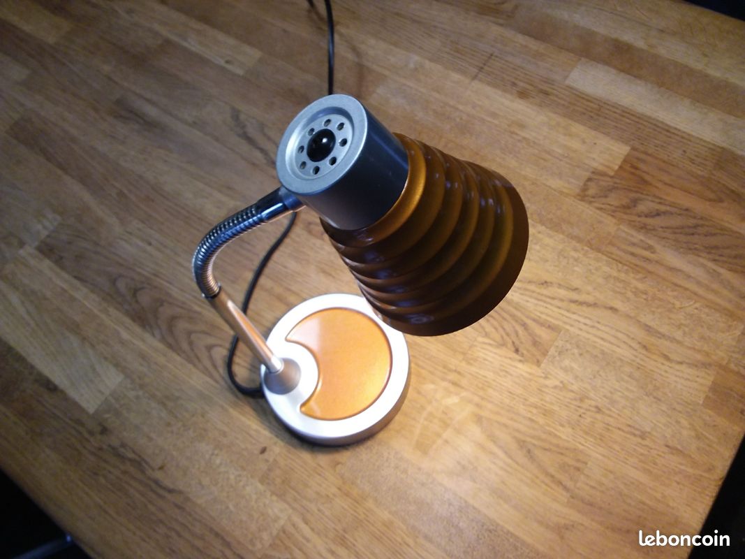 Lampe de bureau orange (image 3)