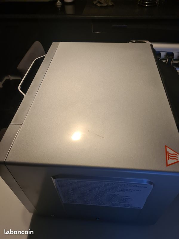 Micro-ondes combiné Sharp YC-PC284AE-S