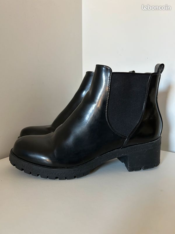 Bottines chelsea noires Liberto Chaussures