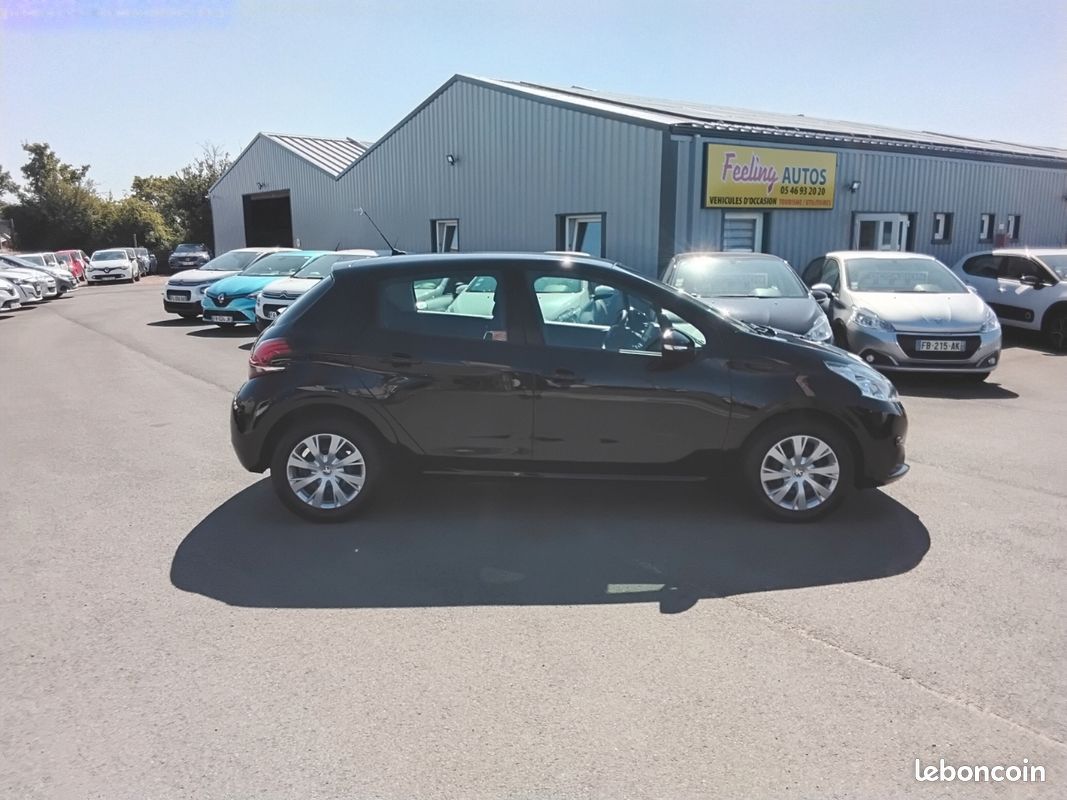 Peugeot 208 1.5 bluehdi 100cv active 5 places Boîte 6 vitesses (image 4)
