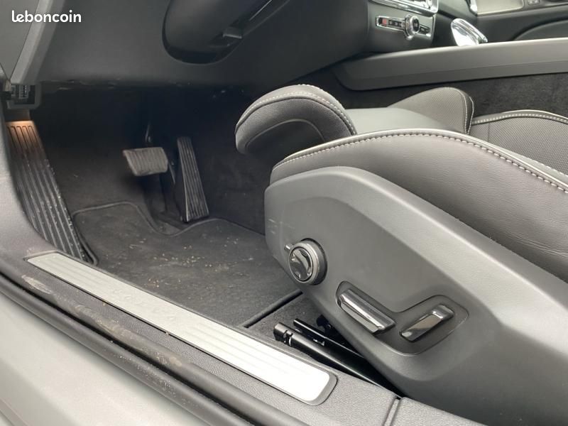 Volvo V60 B3 163ch Plus Style Dark DCT 7 (image 14)