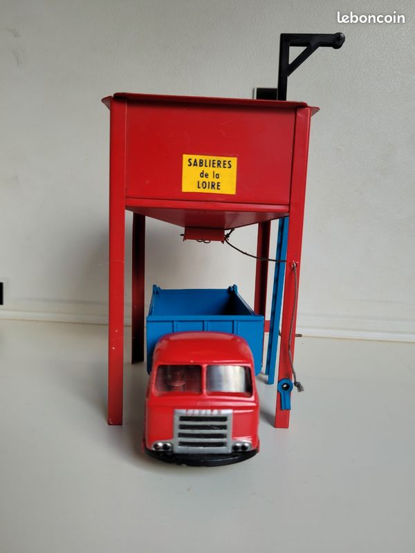 Camion Saviem LRS Plateau Surbaissé - CIJ 1:43 - Années 60 - Excellent état Boîte