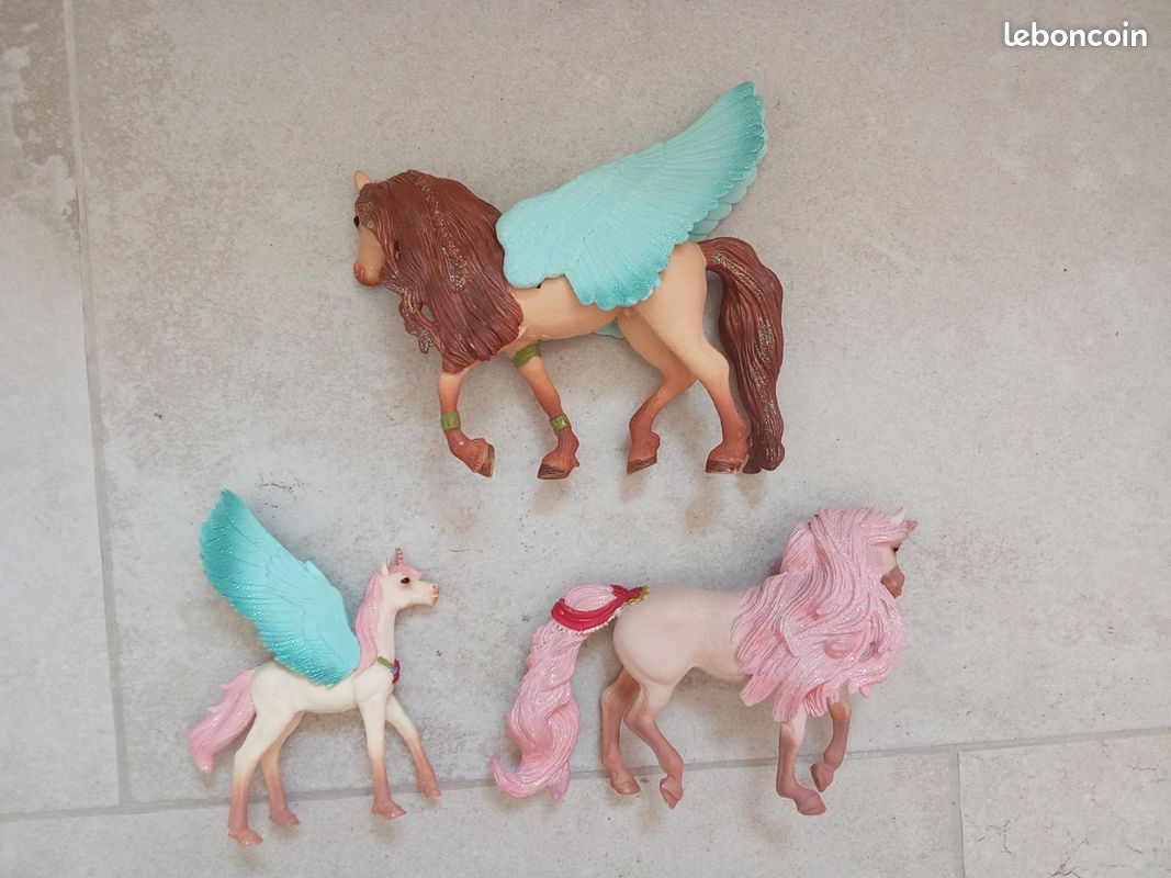 Licorne Pégase poulain bijoux Schleich (image 3)