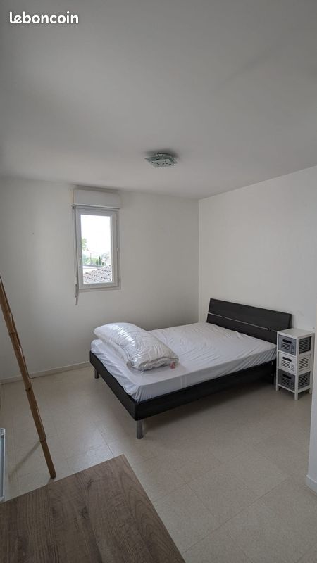 Appartement type 3 duplex meuble st yrieix - Saint-Yrieix-sur-Charente 16710 Les Rochers (image principale 2)