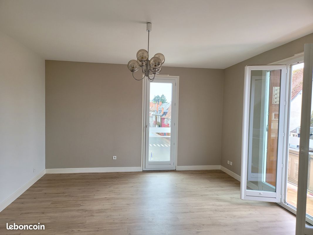 Appartement 2 pièces 46 m² · à La Châtre · 46 m² · 450 €