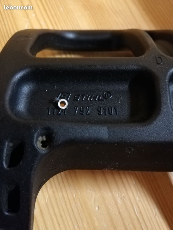 Poignée de frein de chaîne Stihl 026 (image 4)