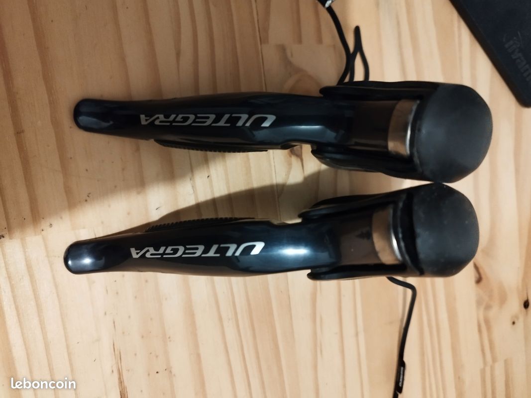 Manettes de frein di2 Shimano ultegra (image 1)