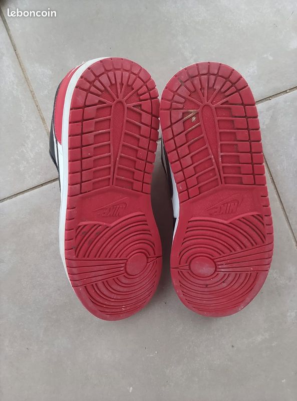 Jordan 1 low (image 6)