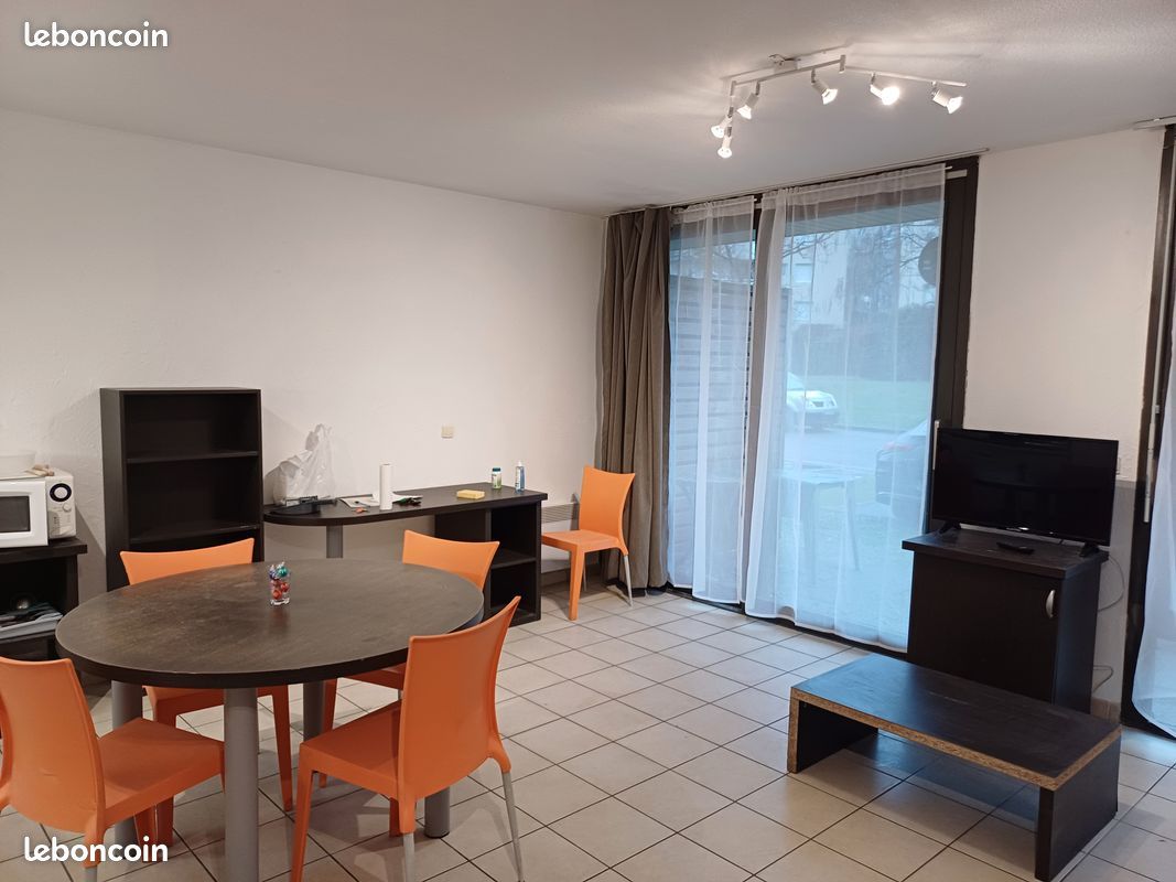 Appartement 3 pièces 55 m² · à Meylan · 55 m² · 935 €