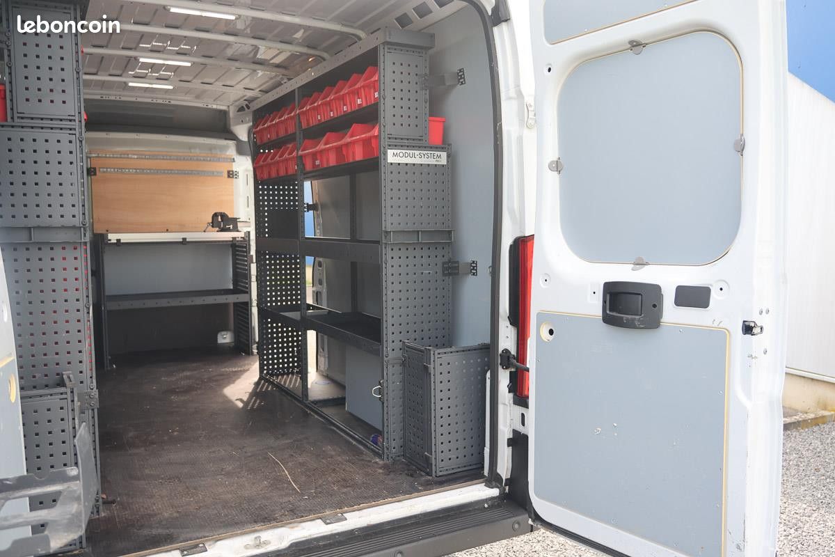 Peugeot BOXER L3H2 2.2 BLUEHDI 165 CV Standard (image 20)