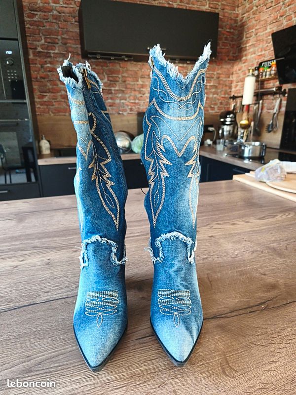 Nouvelles bottes habillées Erayven pour femme | Professionnelles et