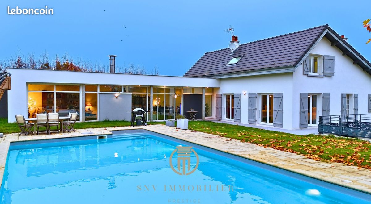 Maison 7 pièces 247 m² · à Saint-Dizier · 247 m² · 449 000 €