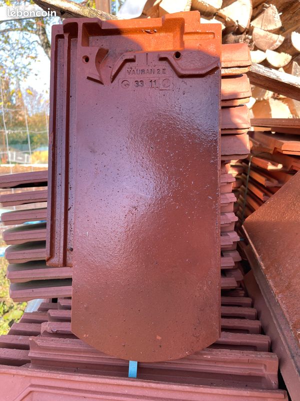 Vend tuile Vauban écaille nuagée (image 1)