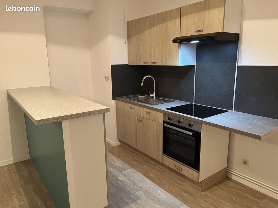 Appartement 2 pièces 48 m² · à Oyonnax · 48 m² · 670 €