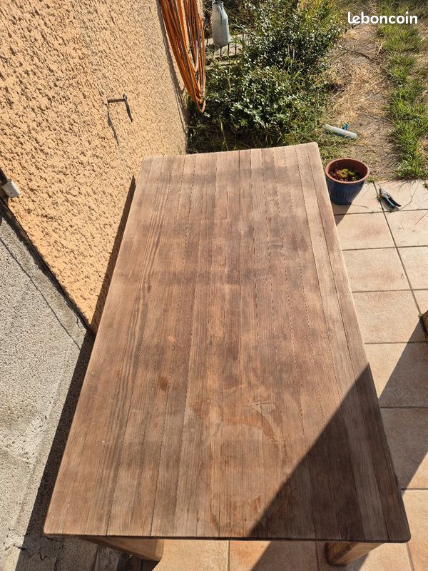 Table de jardin (image 3)