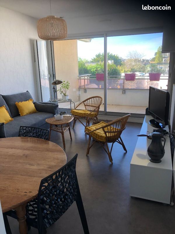 Appartement 3 pièces 46 m² · à Larmor-Plage · 46 m² · 750 €/mois