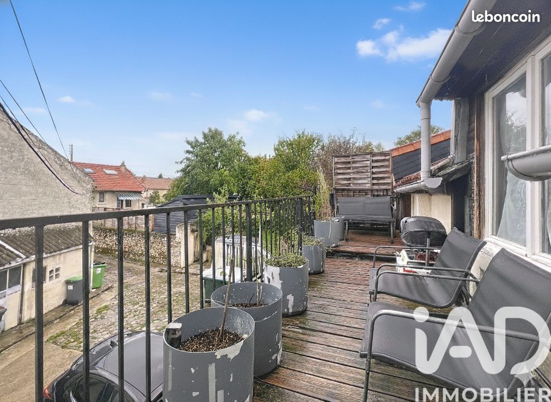 Appartement 4 pièces 69 m² · à Wissous · 69 m² · 135 000 €