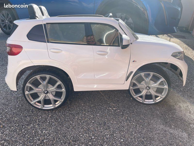 Voiture enfant électrique BMW X5 (image 2)