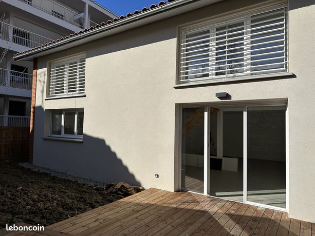 Maison 5 pièces 140 m²
