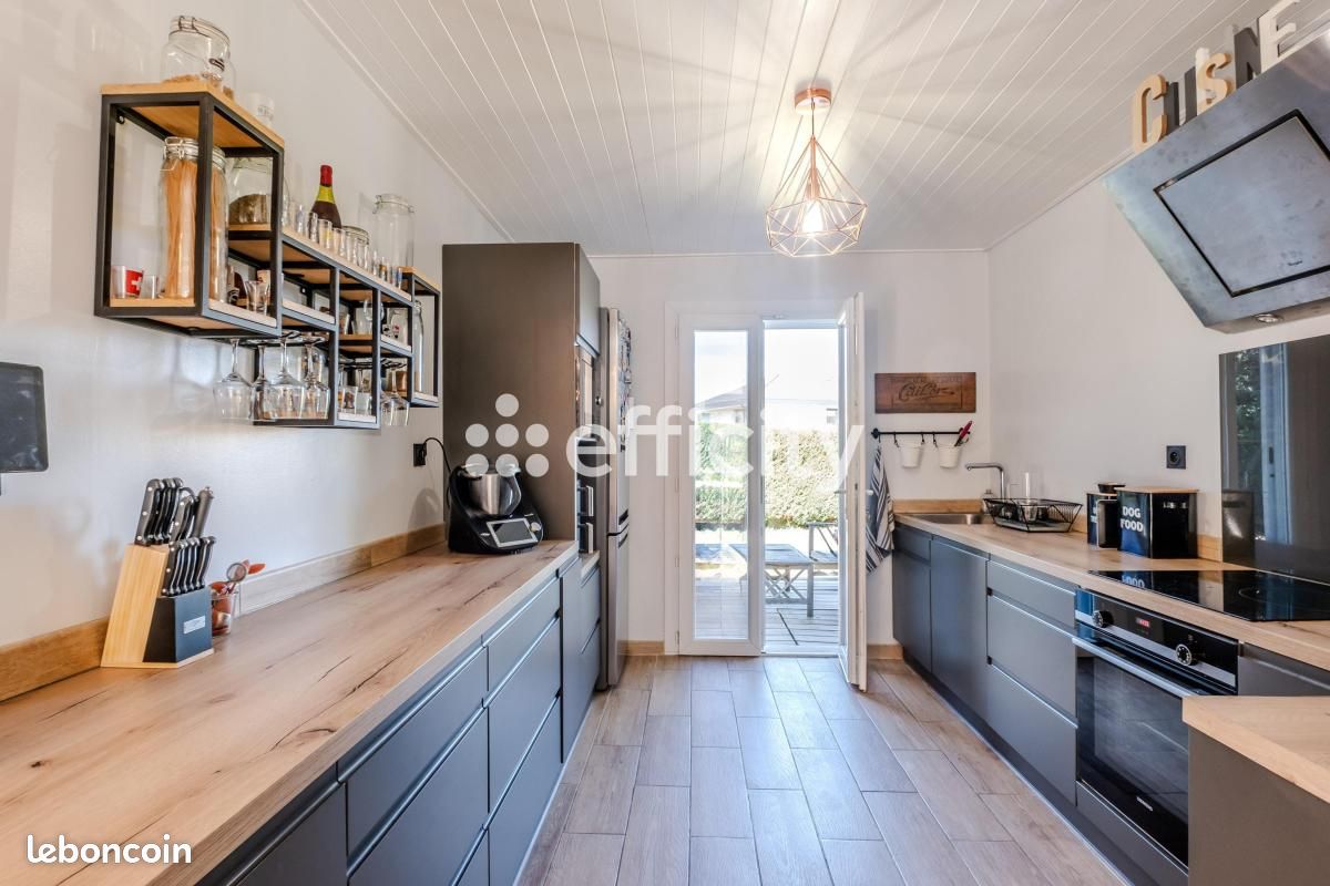 Maison 5 pièces 120 m² · à Brenthonne · 120 m² · 535 000 €