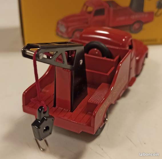 Dinky Toys Atlas - Citroen U23 dépanneuse (image 7)