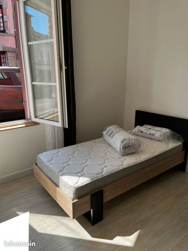 Appartement 1 pièce 19 m² · à Elbeuf · 19 m² · 370 €