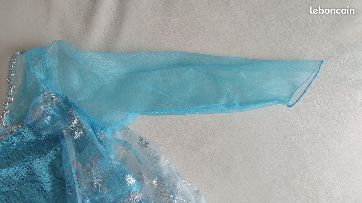 Lot complet Robe de déguisement et accessoires - TAILLE 8 ANS (image 8)