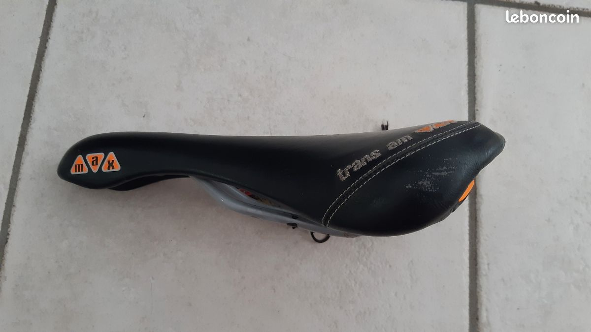Selle Italia Trans AM – Selle De Vélo Course – Cuir Et Titane – 150x275 Mm – Pour Pièces