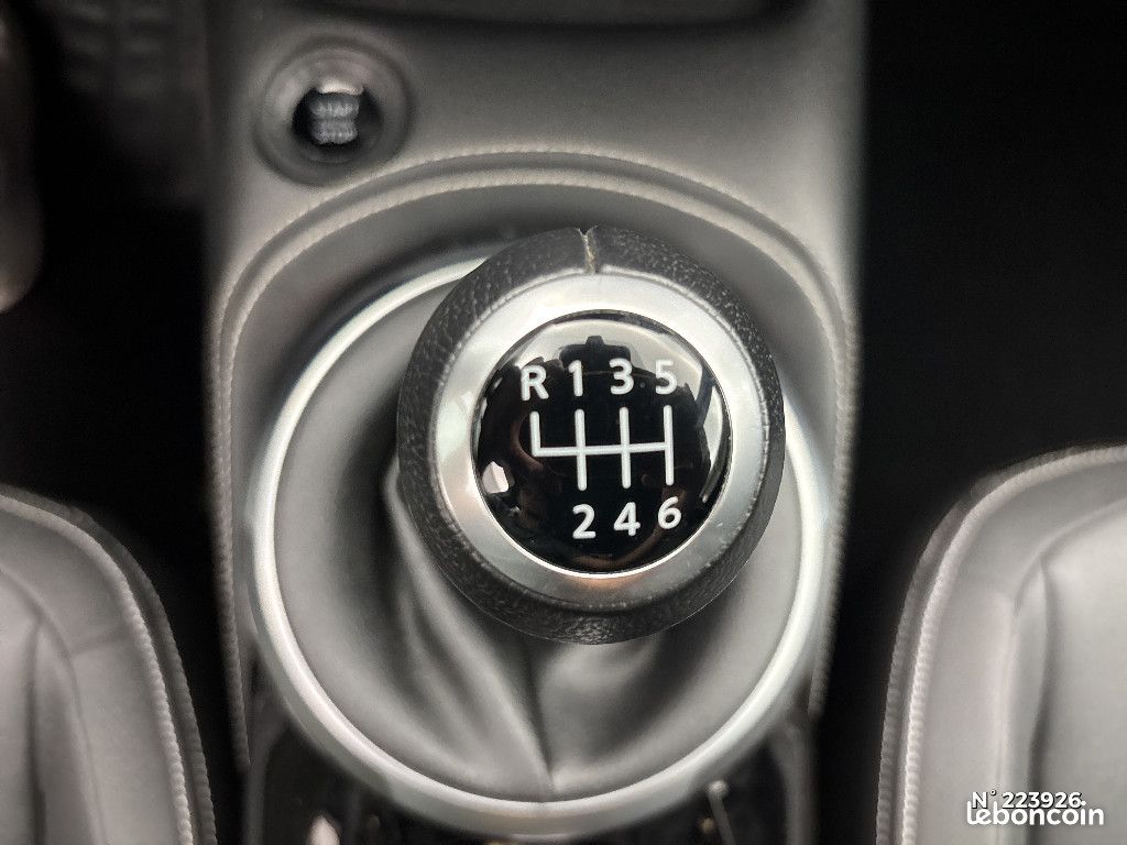 Nissan Juke DIG-T 114 Tekna (image 26)