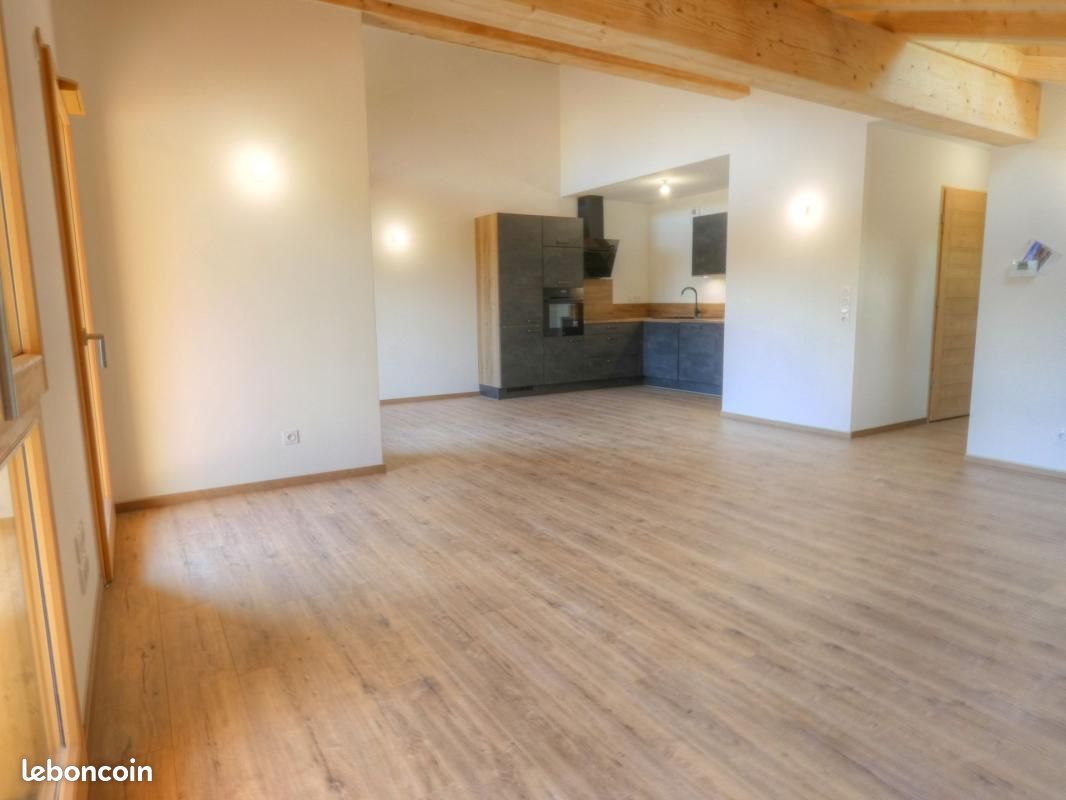 Appartement 4 pièces 121 m² · à Arâches-la-Frasse · 121 m² · 799 000 €