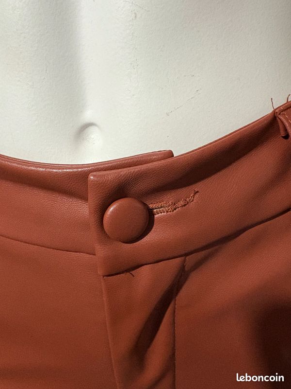 Pantalon simili cuir Shein (image 5)