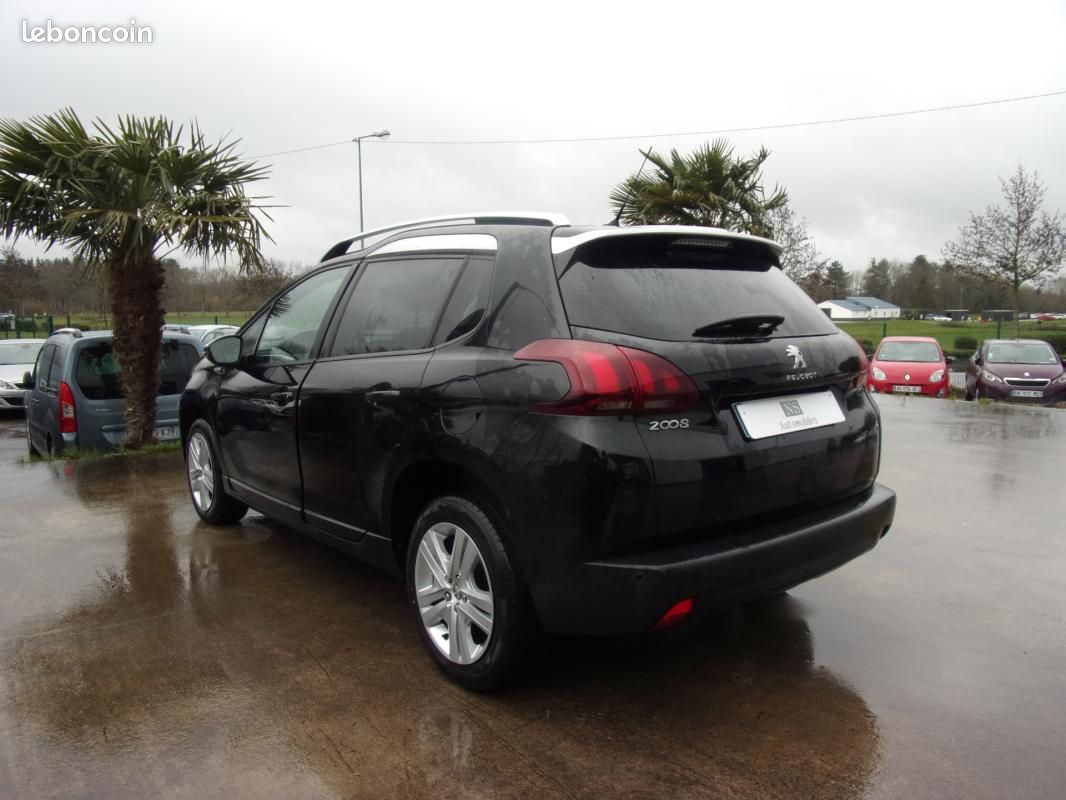 Peugeot 2008 1.6 BlueHDi 100ch BVM5 Style (image 6)